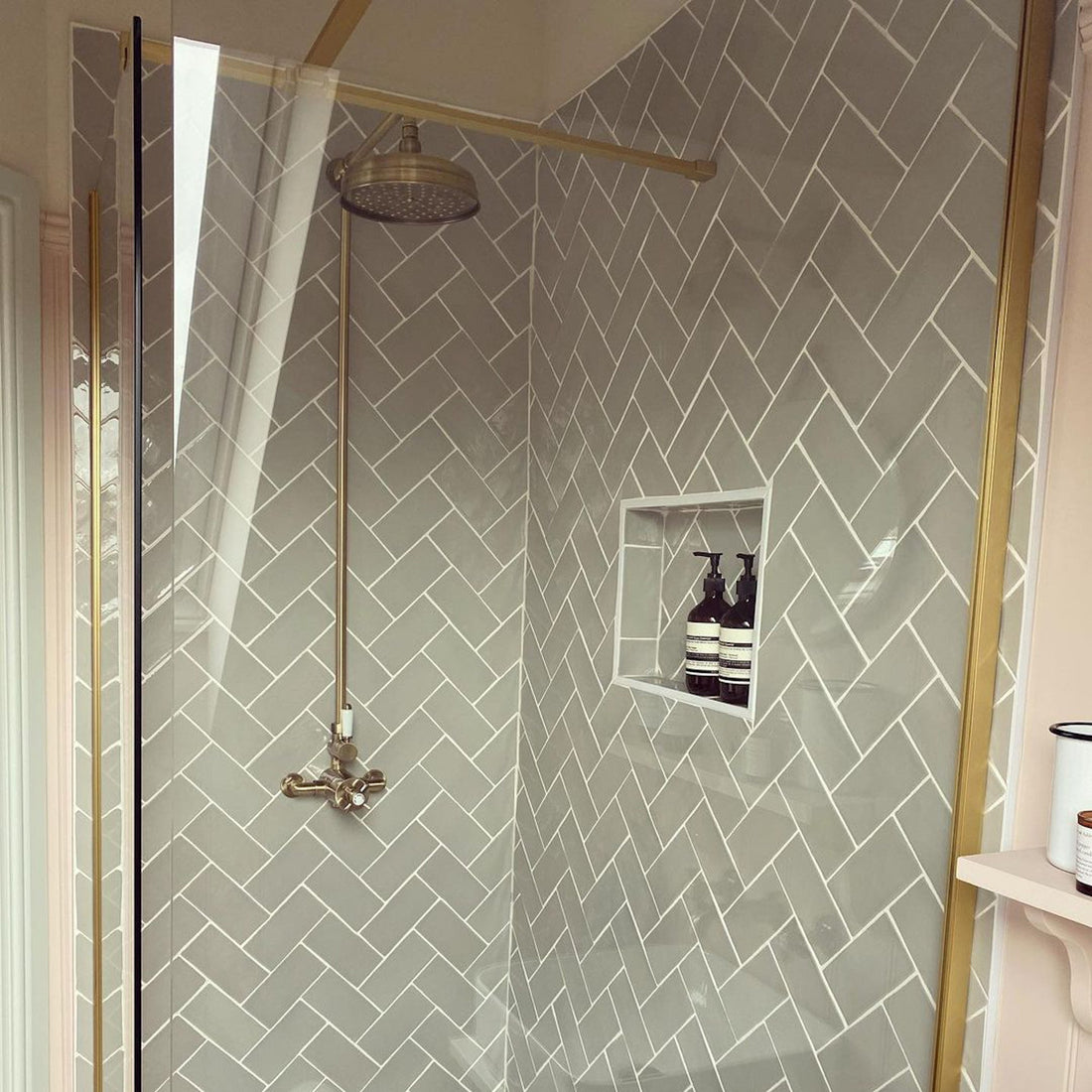 Windsor traditional thermostatic shower set single outlet incl. angled riser rail, rain shower head 200mm - antique brass-Aman Plumbing &amp; Heating Supplier Limited
